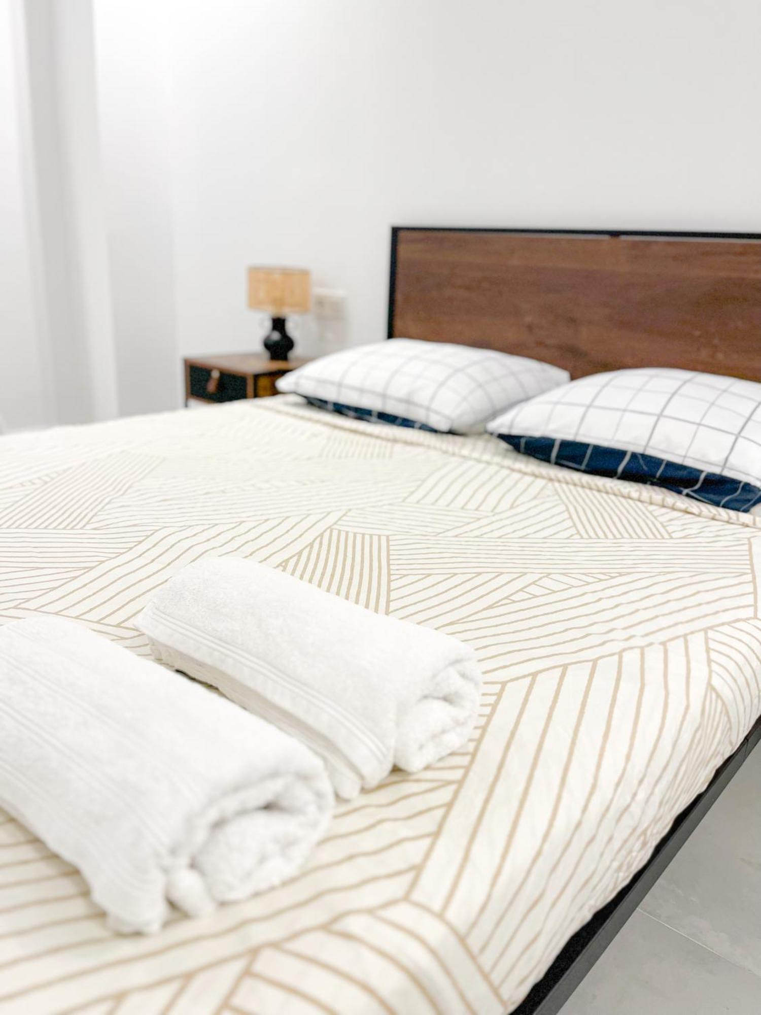 Diyenn Burriana Alojamiento Y Placer Ngoại thất bức ảnh