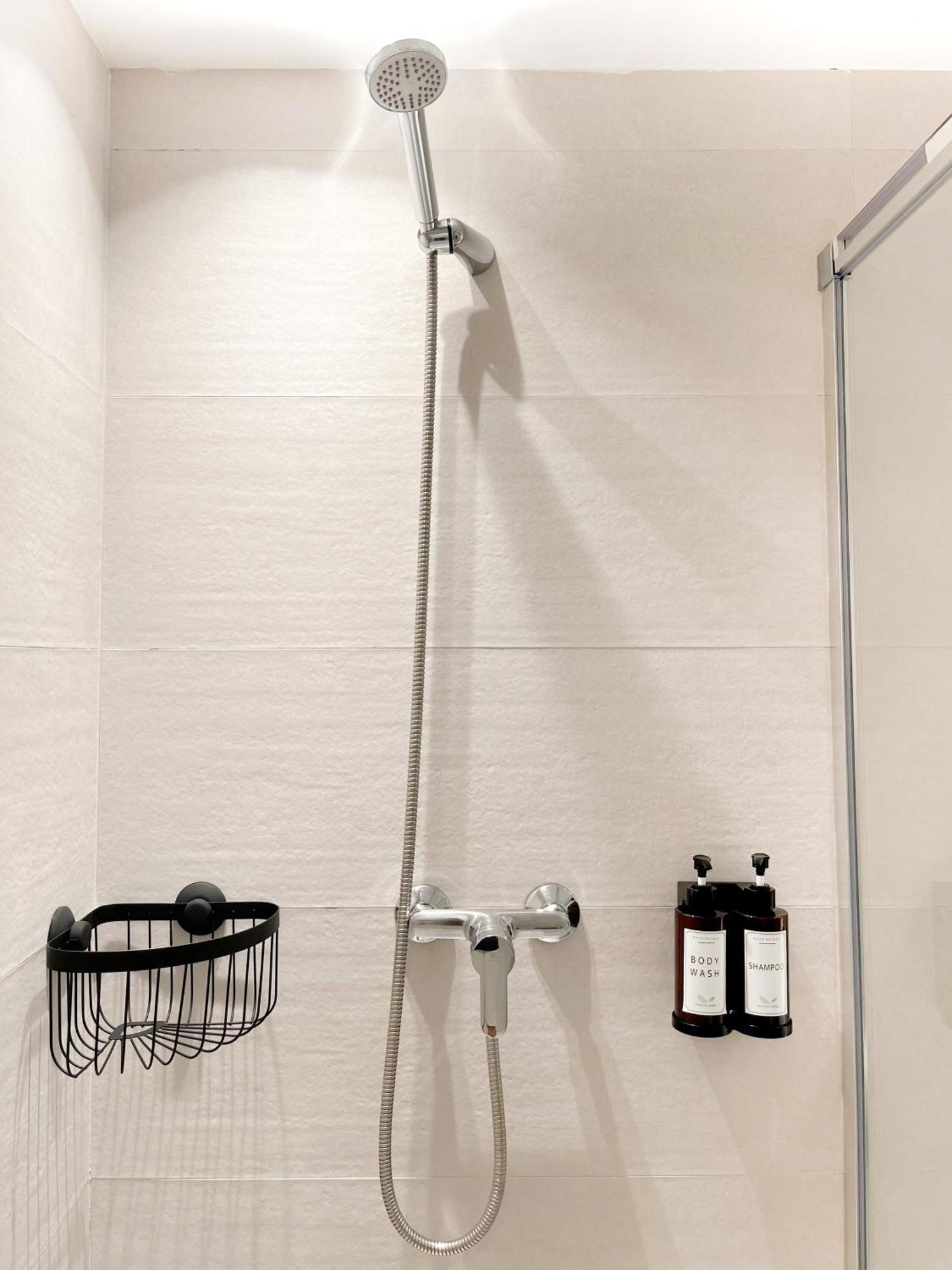 Diyenn Burriana Alojamiento Y Placer Ngoại thất bức ảnh