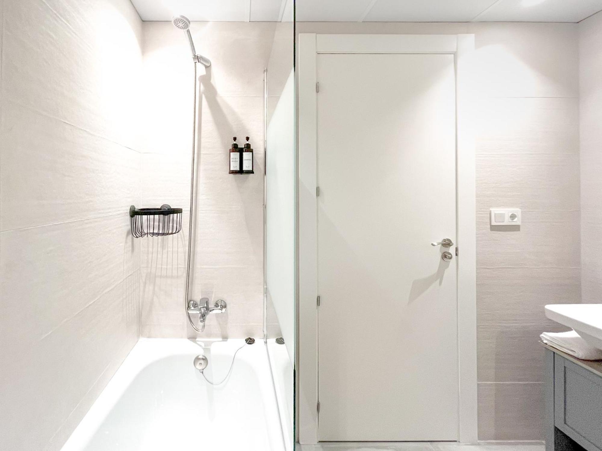 Diyenn Burriana Alojamiento Y Placer Ngoại thất bức ảnh